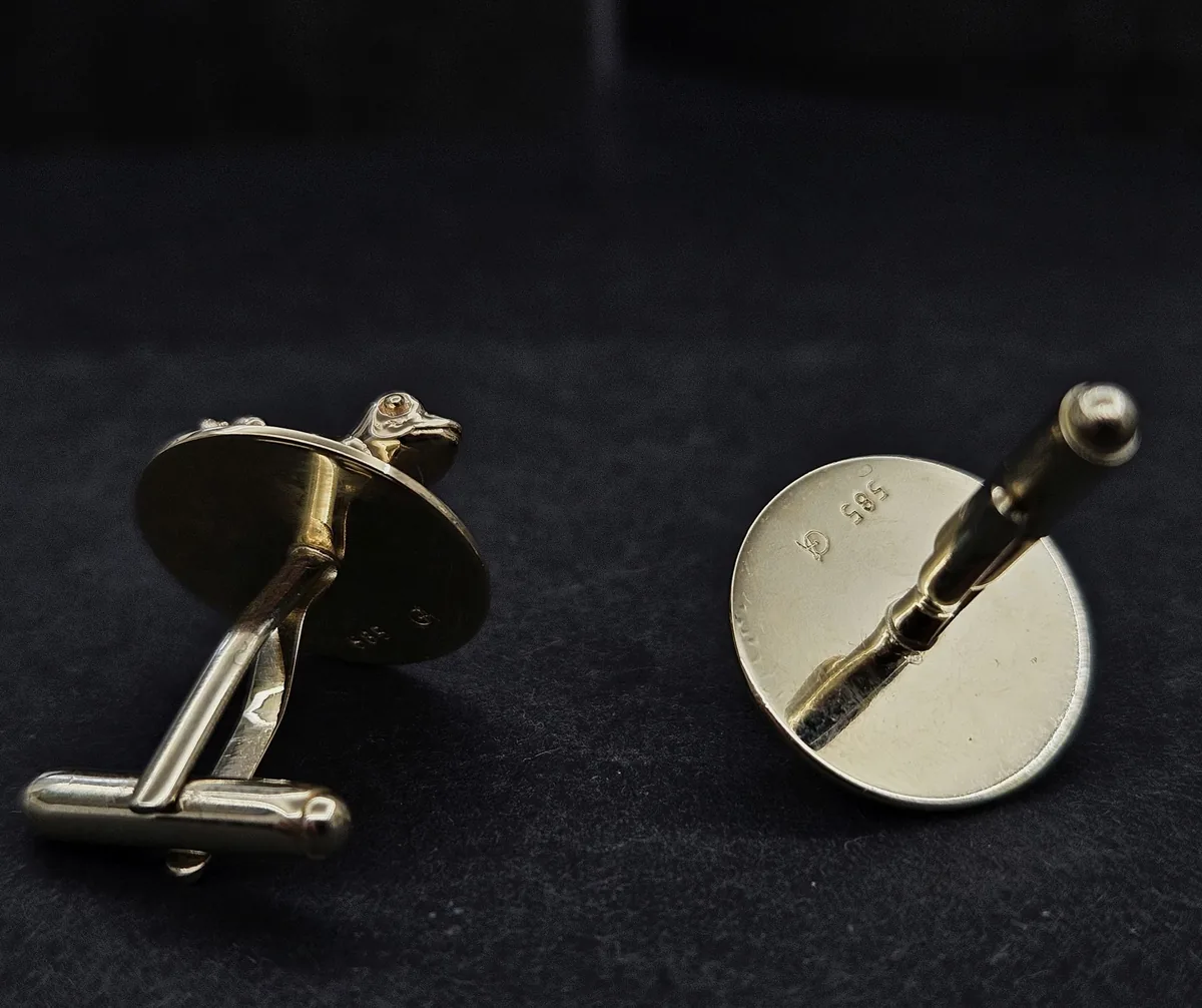 Frog Cufflinks Gold